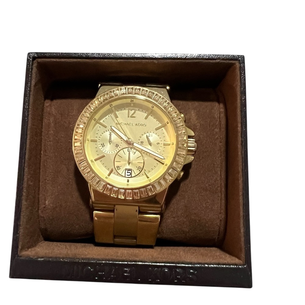 Michael Kors Dylan MK5861 Women's Gold Stainless Steel Analog Dial Watch WFH79